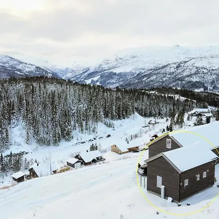 Tiny Mountain With A Panoramic View Feriehus Giljane