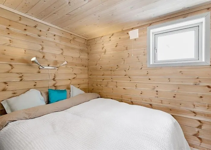 Tiny Mountain With A Panoramic View Hébergement de vacances *