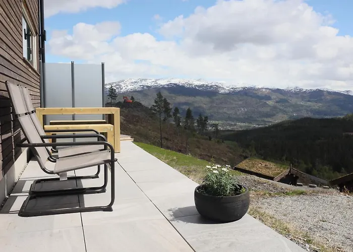 Tiny Mountain With A Panoramic View Hébergement de vacances Giljane